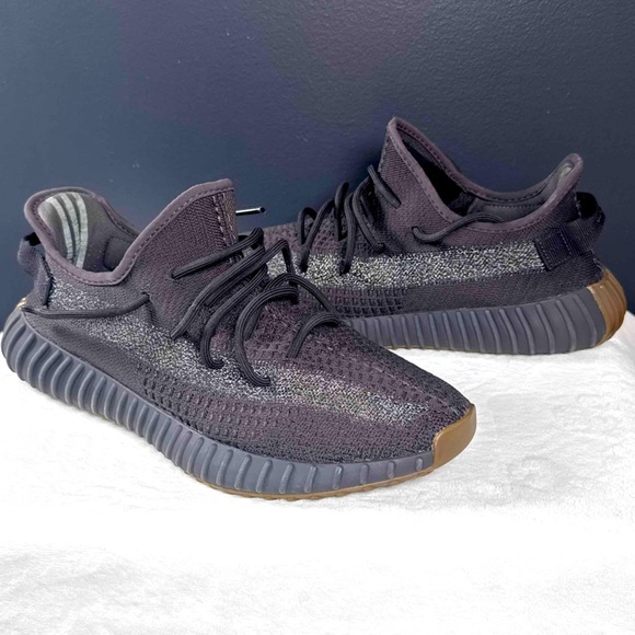 Adidas Yeezy Boost 350 V2 "Cinder Reflective" – Size 10.5 - Picture 1 of 9